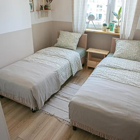Komaszowka Apartment
